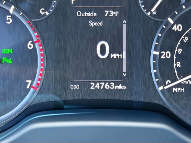 Used 2023 Lexus GX 460 Premium w/ Accessory Package AWD/4WD image 42