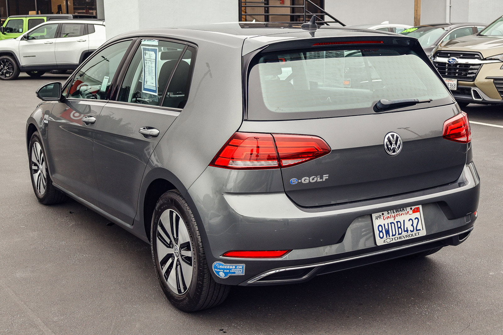 Used 2017 Volkswagen e-Golf SE w/ DC Fast Charging Package image 22