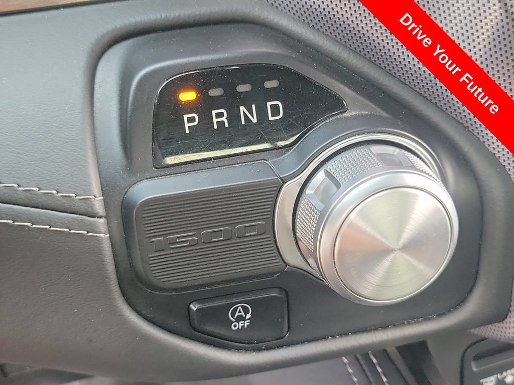Used 2019 RAM 1500 Limited RWD image 12