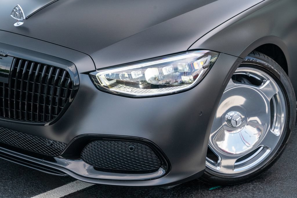 Used 2026 Mercedes-Benz Maybach S 580 4MATIC image 3