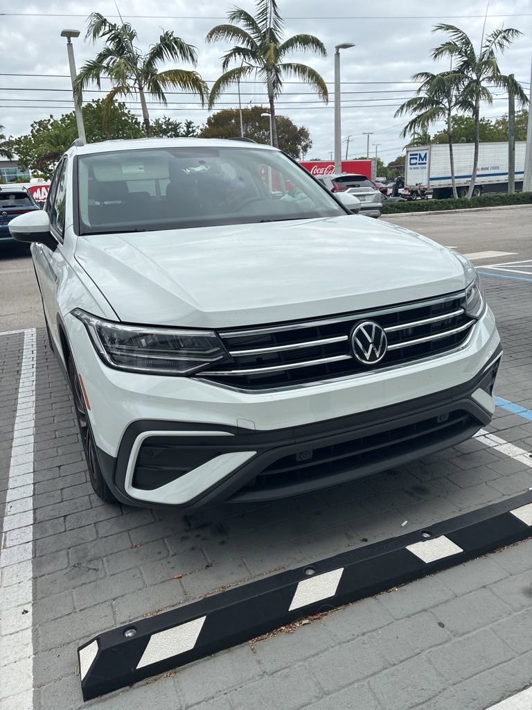 Used 2022 Volkswagen Tiguan S FWD image 6