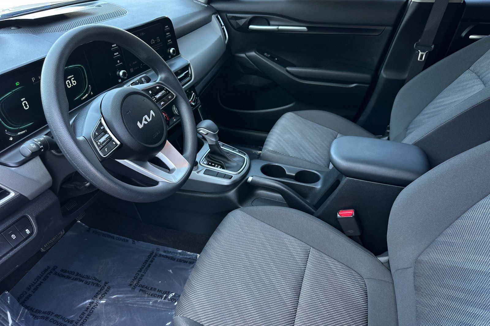 Used 2026 Kia Seltos LX AWD/4WD image 9