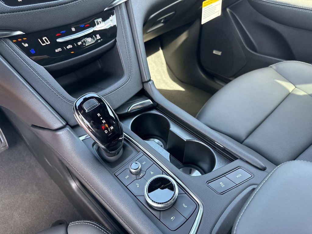 New 2026 Cadillac XT5 Sportv w/ LPO, Onyx Lite Package image 25