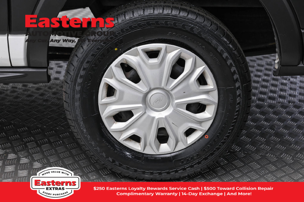Used 2023 Ford Transit 250 Low Roof w/ Exterior Upgrade Package RWD image 9