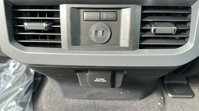 New 2025 Ford F250 Lariat w/ Chrome Package image 12