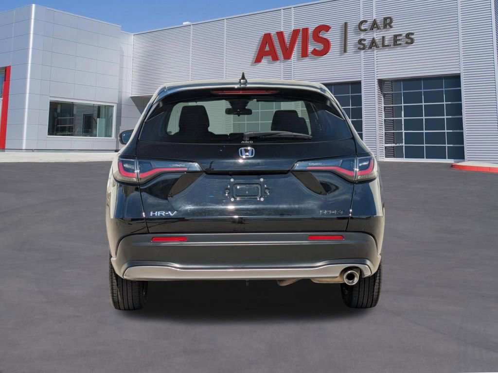 Used 2025 Honda HR-V Sport image 7
