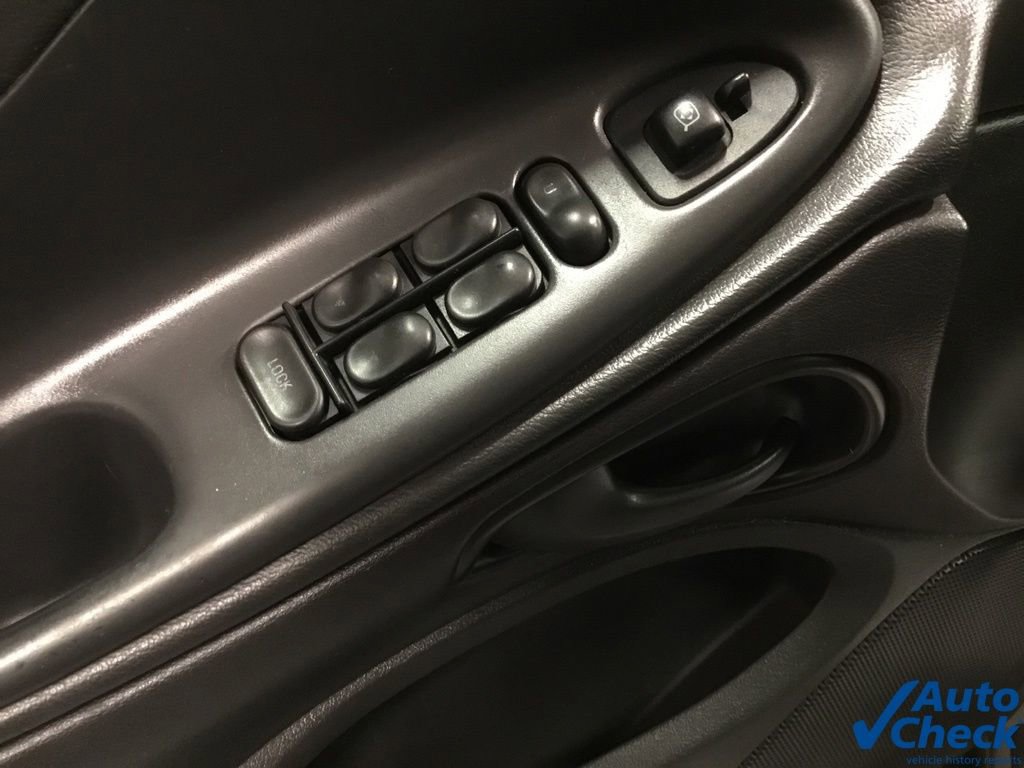 Used 2001 Ford Mustang GT image 30