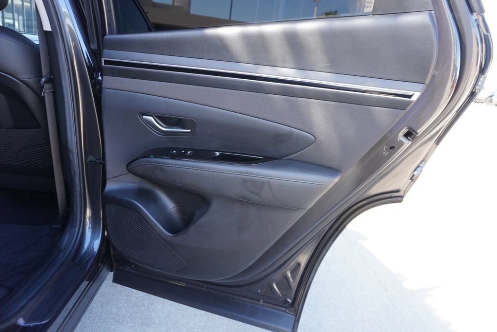 Used 2023 Hyundai Tucson Limited AWD/4WD image 21