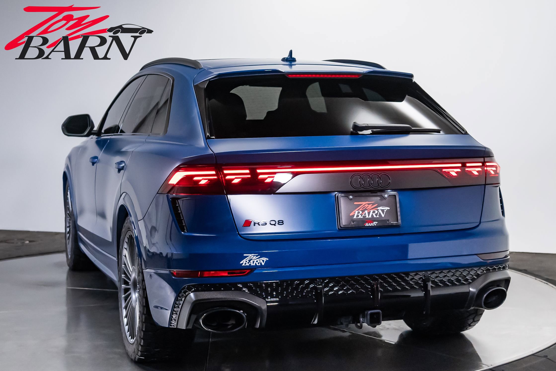 Used 2025 Audi RS Q8 performance AWD/4WD image 12