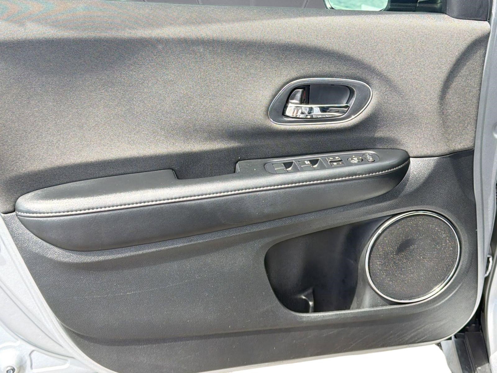 Used 2019 Honda HR-V EX image 22