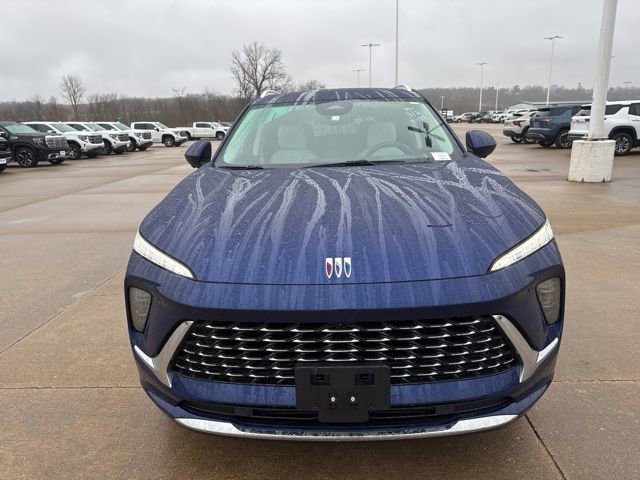 Used 2024 Buick Envision Avenir image 8