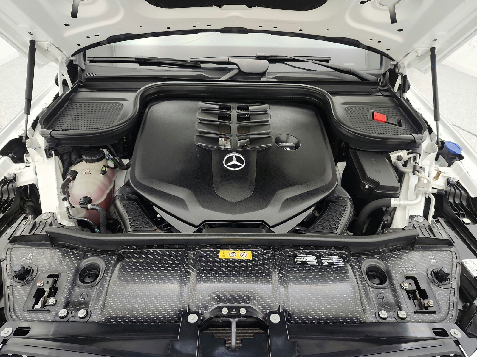 Used 2021 Mercedes-Benz GLE 580 4MATIC image 32