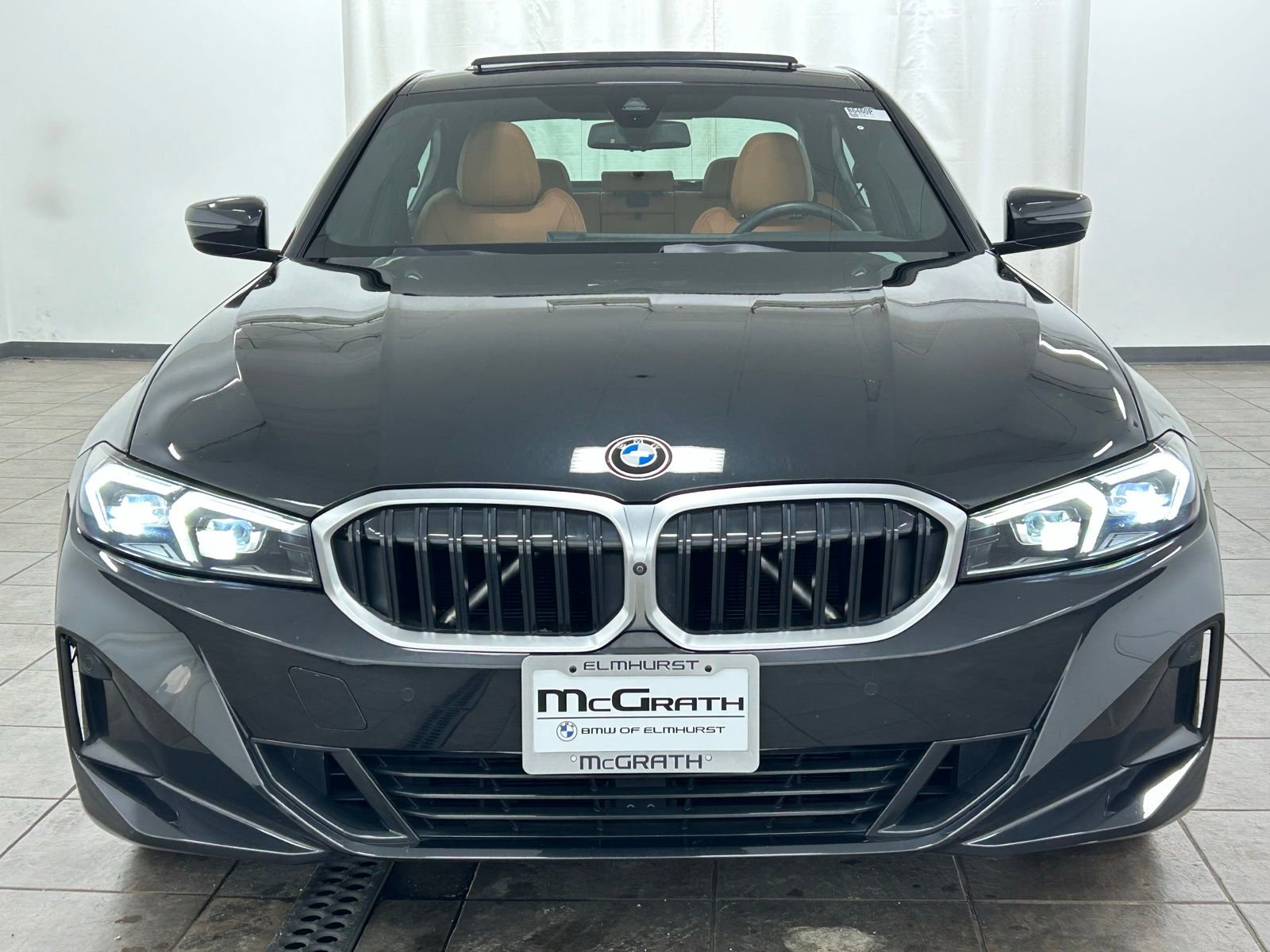 Used 2023 BMW 330i xDrive Sedan w/ Premium Package AWD/4WD image 7