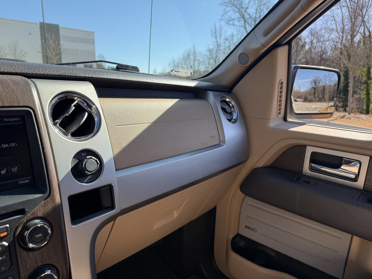 Used 2013 Ford F150 Lariat w/ Luxury Equipment Group image 8
