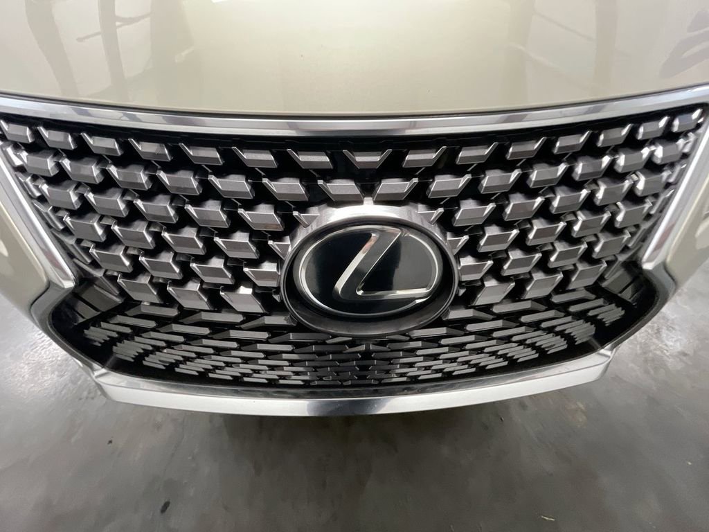 Used 2020 Lexus RX 350L FWD w/ Premium Package image 31