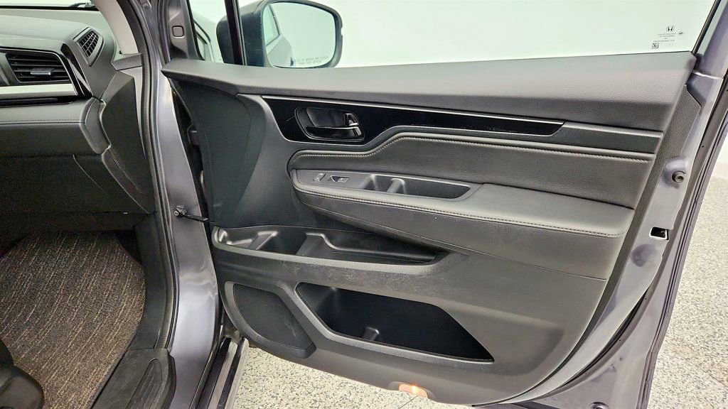 Used 2023 Honda Odyssey Touring image 30