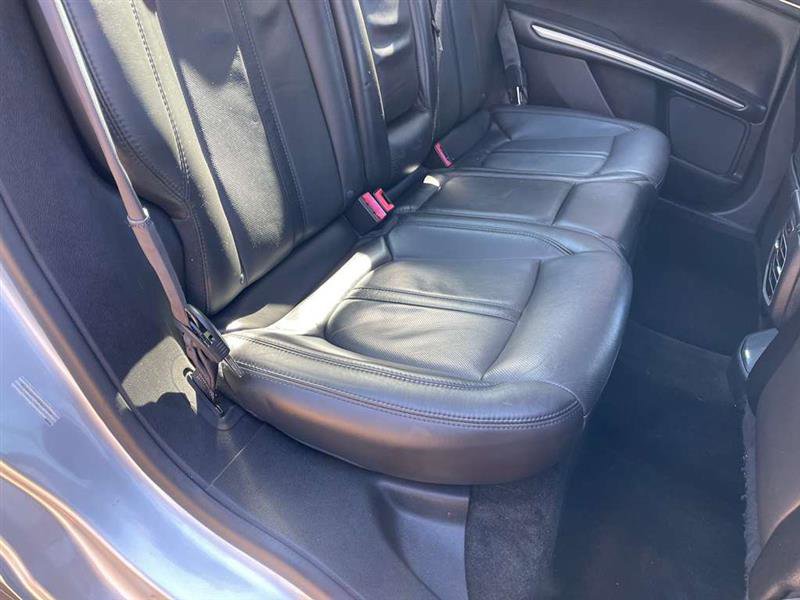 Used 2013 Lincoln MKZ image 53