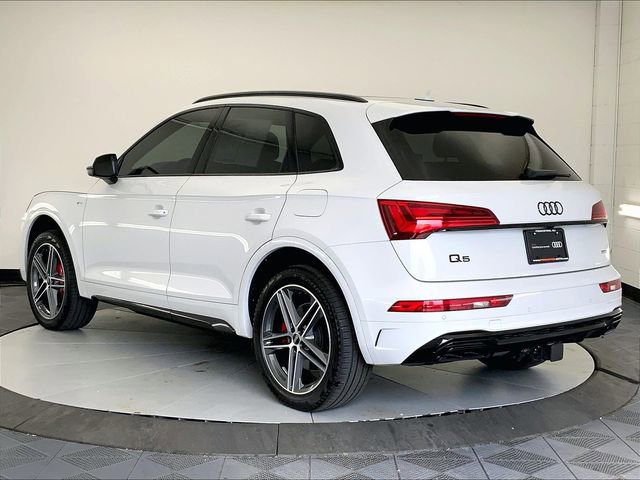 Used 2025 Audi Q5 e Premium Plus w/ Premium Plus Package image 3