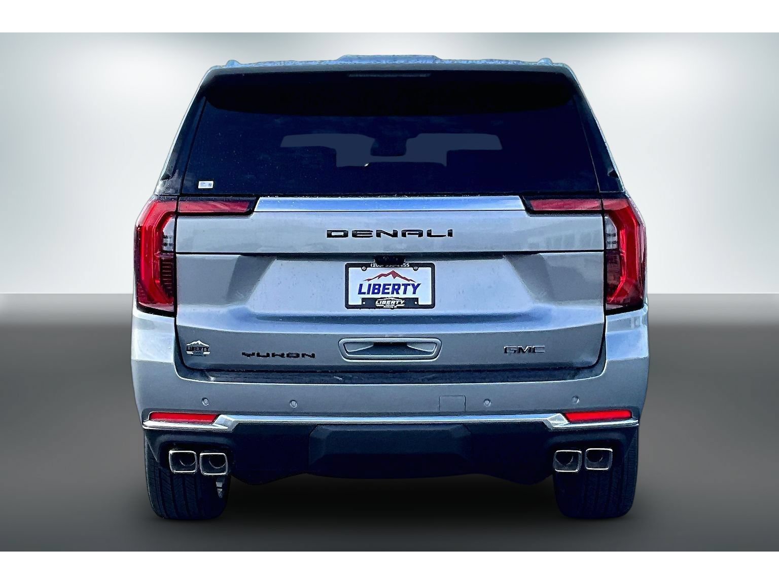 New 2026 GMC Yukon XL Denali w/ Denali Reserve Package AWD/4WD image 4
