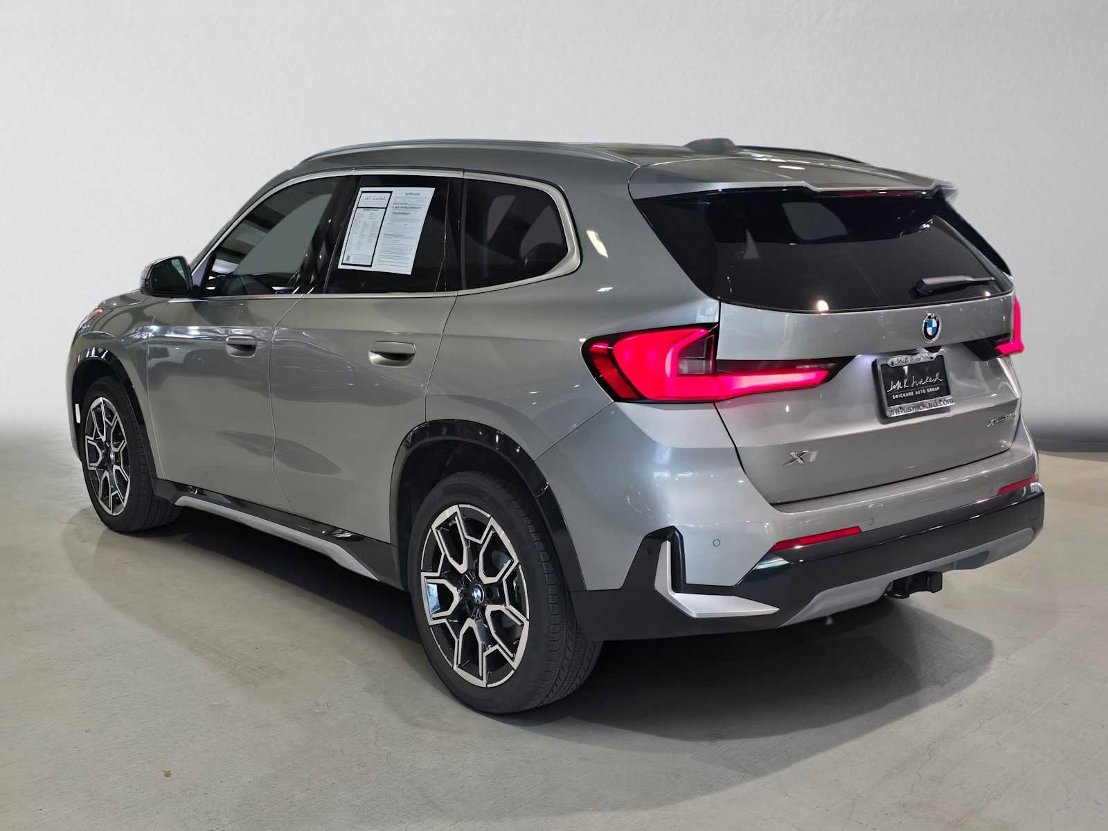 Used 2026 BMW X1 xDrive28i w/ Technology Package AWD/4WD image 5