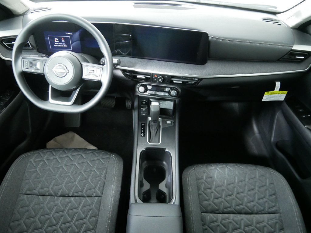 New 2026 Nissan Kicks SV w/ Cold Weather Package AWD/4WD image 16