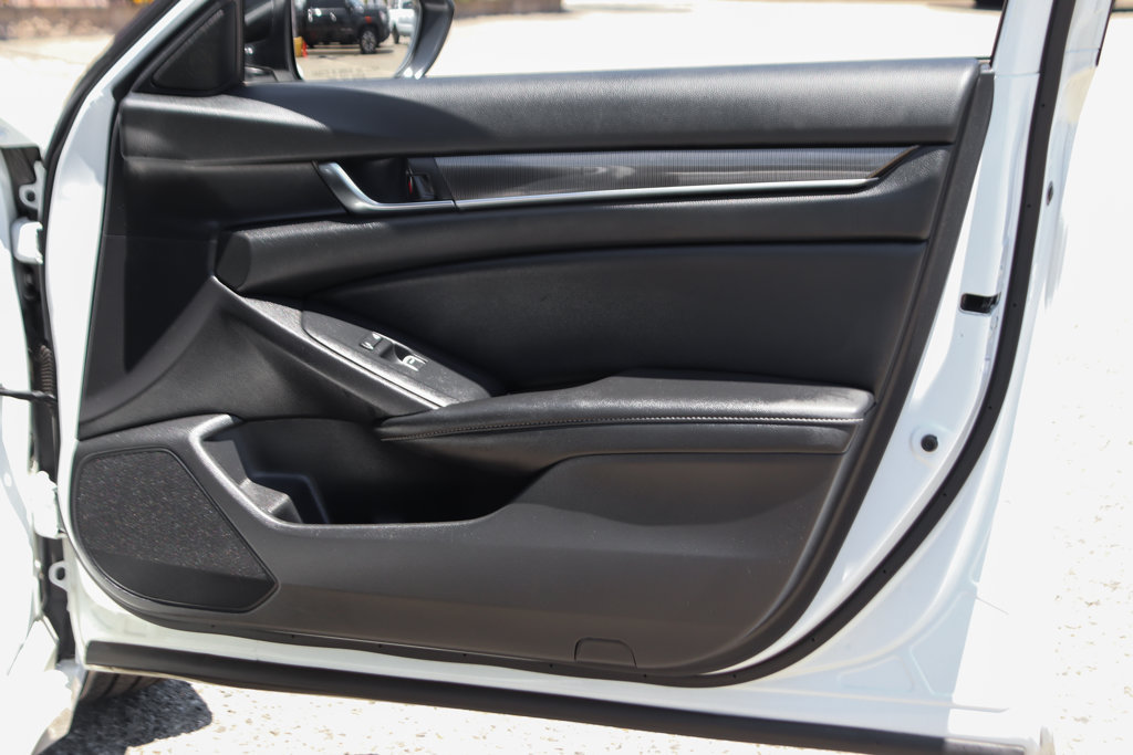 Used 2022 Honda Accord Sport image 37