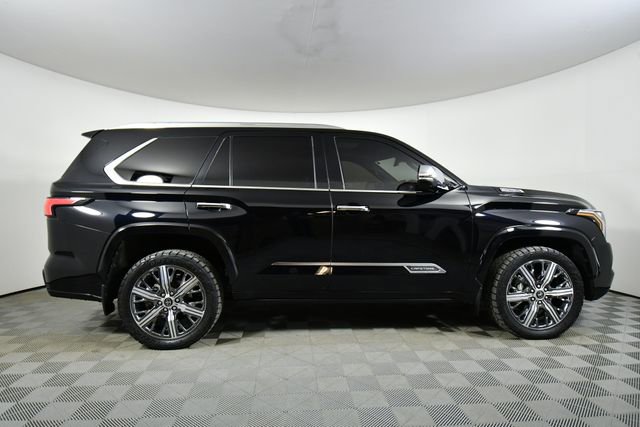 Used 2023 Toyota Sequoia Capstone image 15