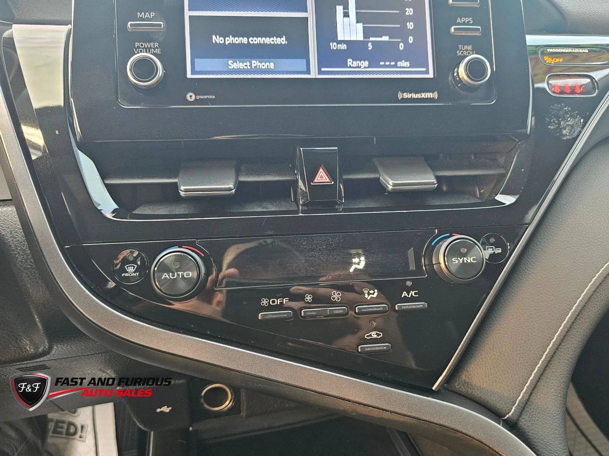 Used 2023 Toyota Camry SE FWD image 26