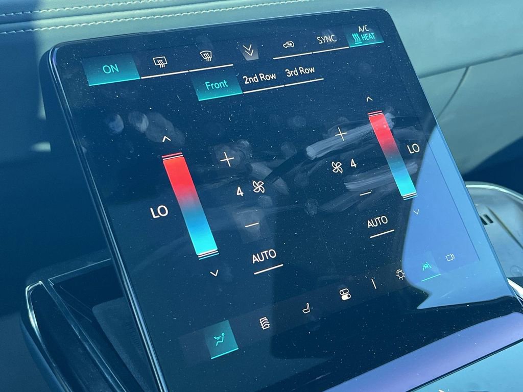 New 2025 Cadillac Escalade IQ Luxury 2 image 21