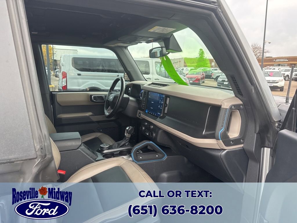 Used 2023 Ford Bronco Wildtrak image 41