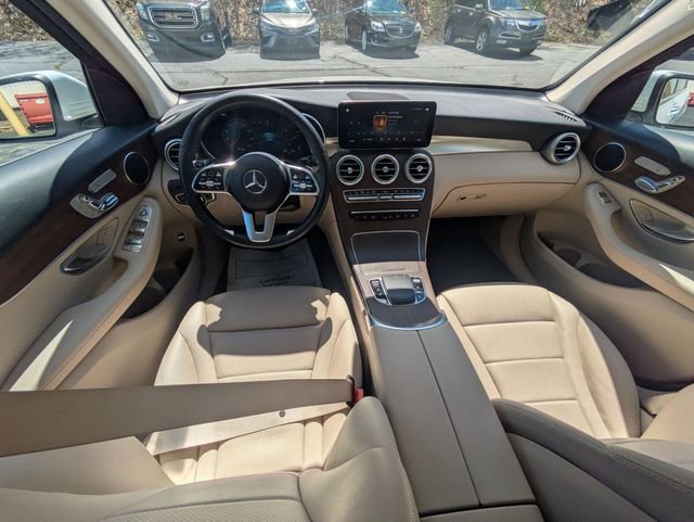 Used 2021 Mercedes-Benz GLC 300 image 30