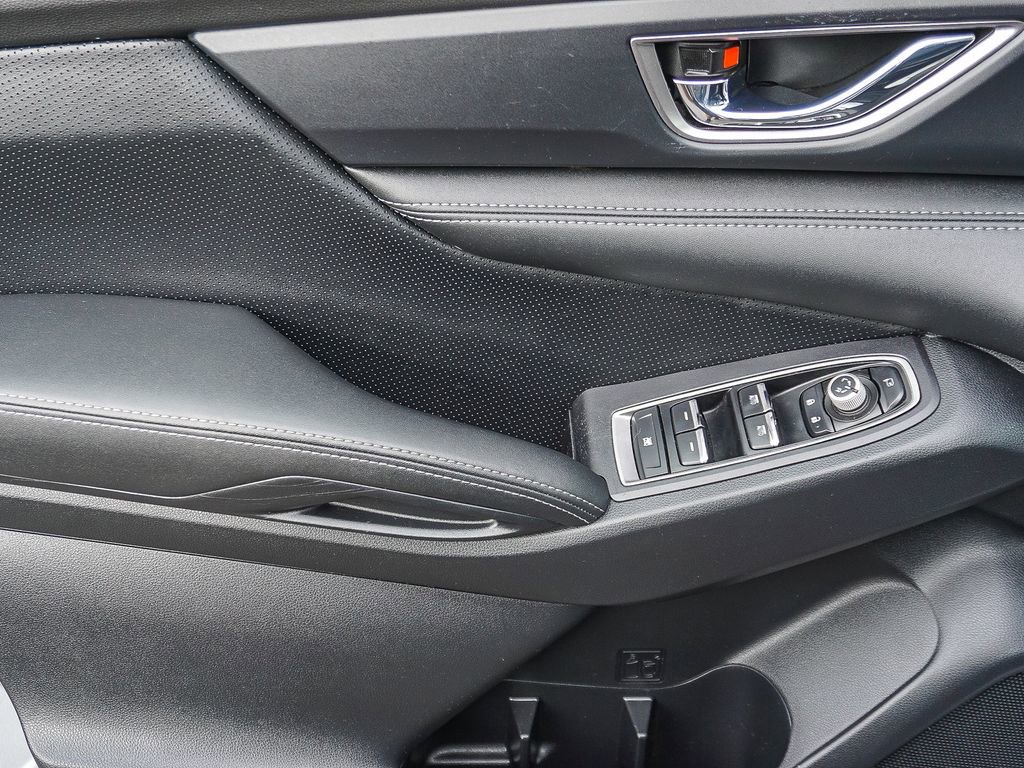 Used 2023 Subaru Ascent Limited w/ Technology Package image 18