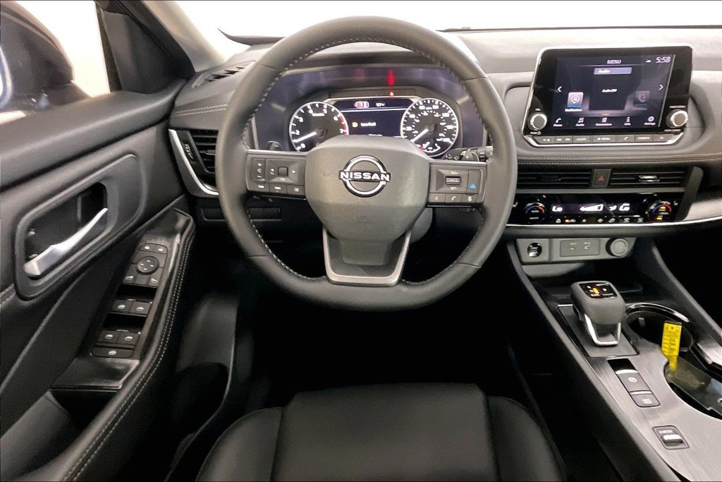 New 2026 Nissan Rogue Dark Armor FWD image 19