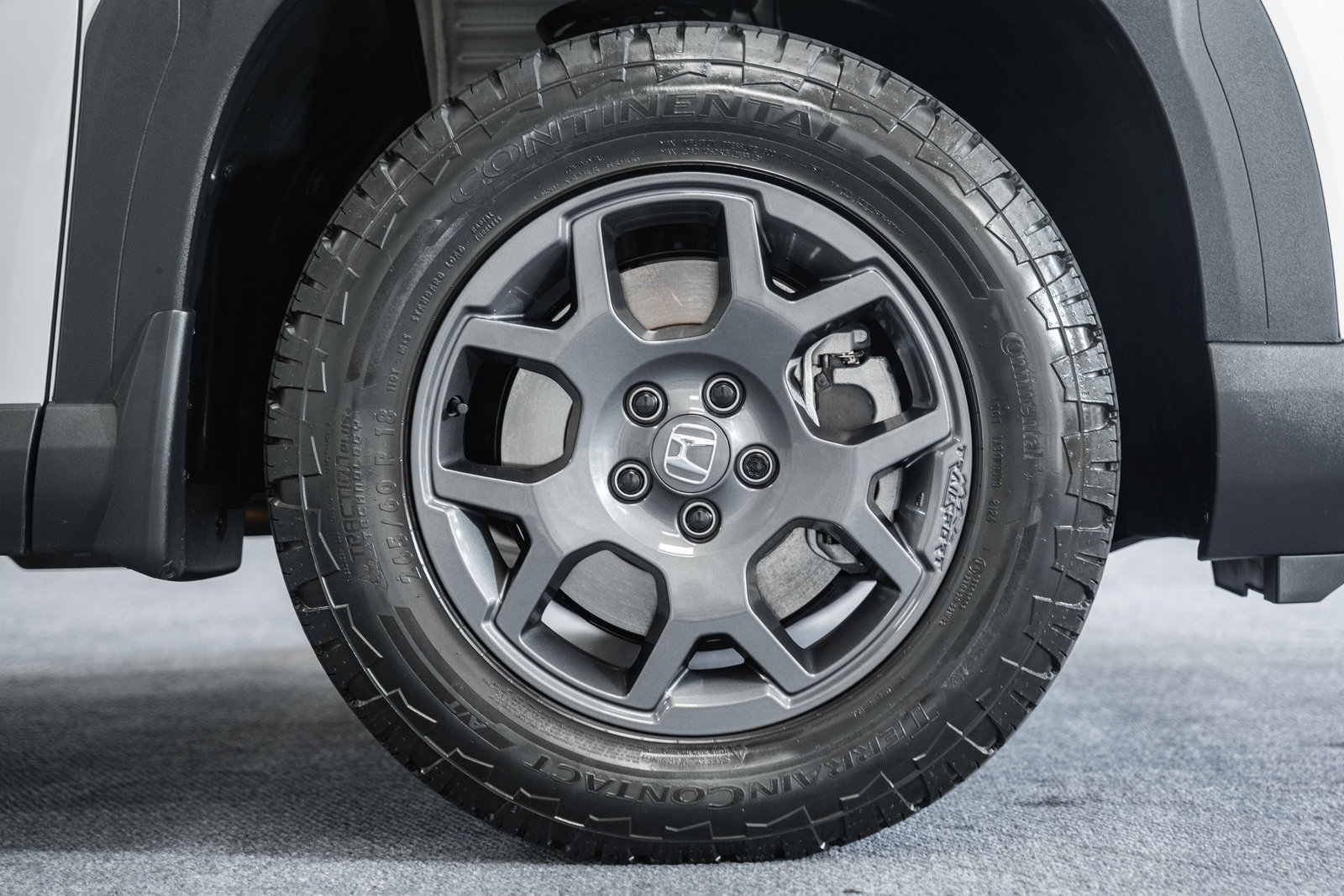 Used 2025 Honda Pilot TrailSport image 25