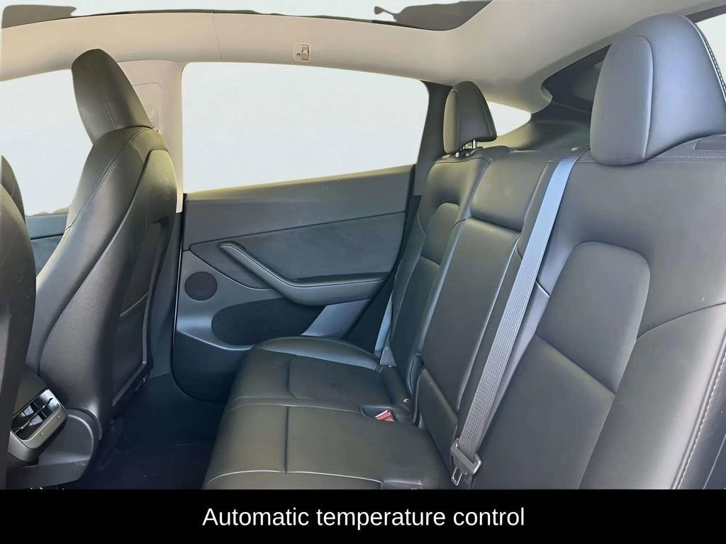 Used 2023 Tesla Model Y Long Range AWD/4WD image 16