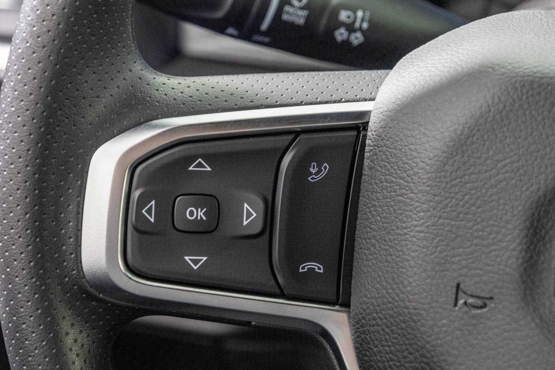 New 2026 RAM 1500 Express AWD/4WD image 27