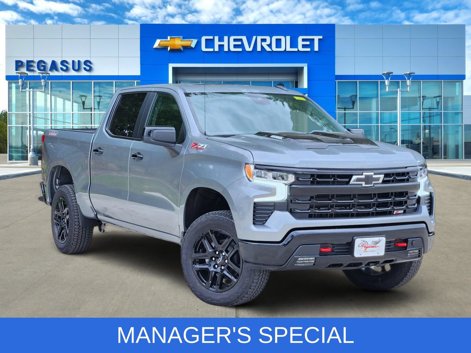 New 2026 Chevrolet Silverado 1500 LT Trail Boss w/ Convenience Package II