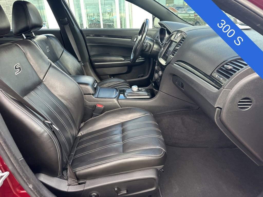 Used 2021 Chrysler 300 S image 7