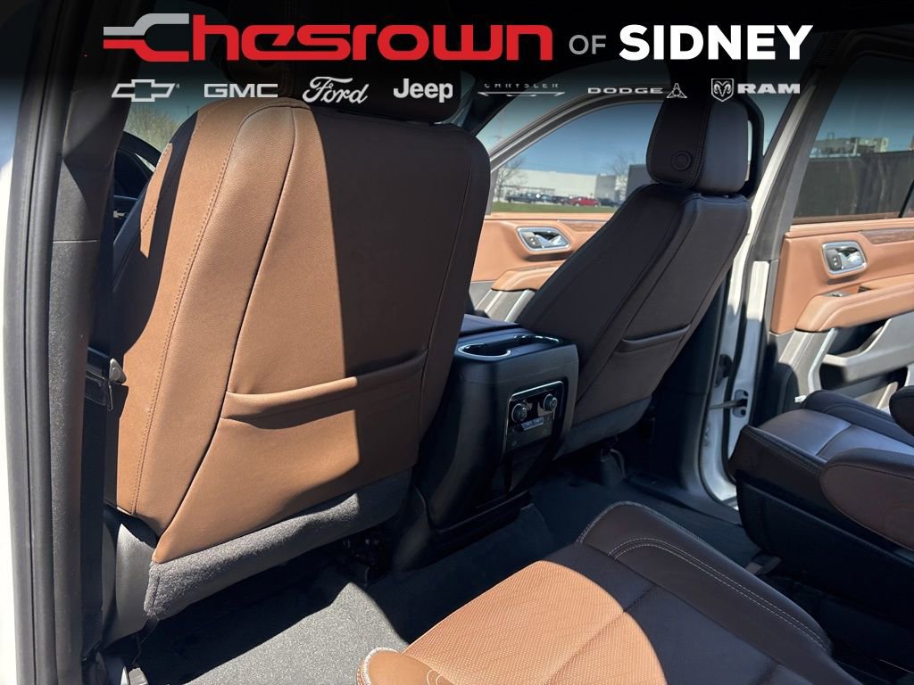 Used 2023 Chevrolet Suburban High Country image 40