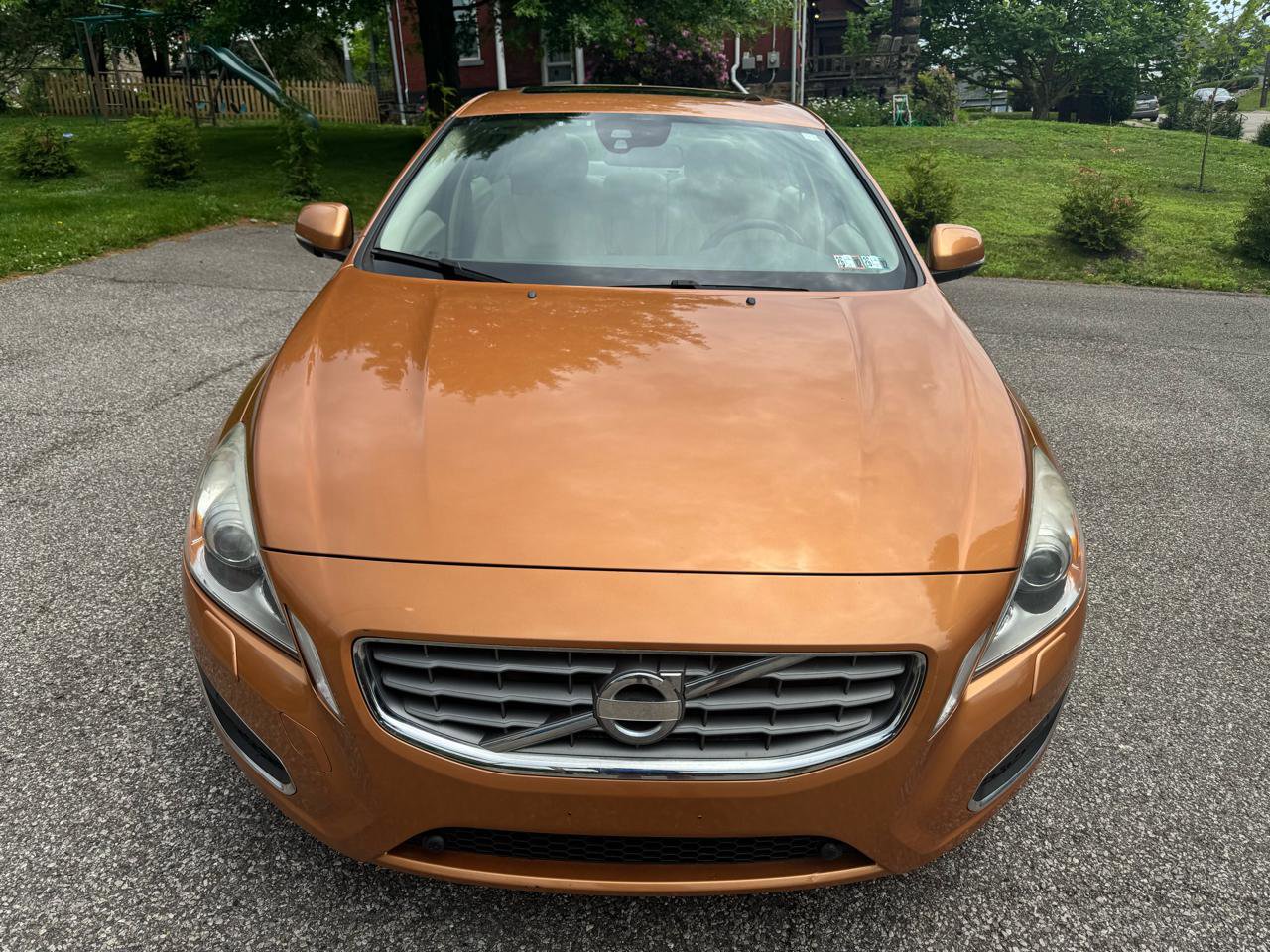 Used 2011 Volvo S60 T6 AWD/4WD image 2
