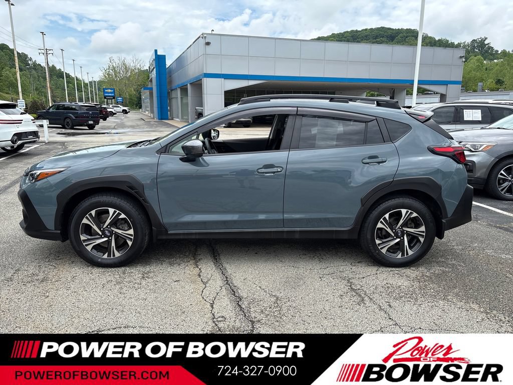 Used 2024 Subaru Crosstrek 2.0i Premium AWD/4WD image 2