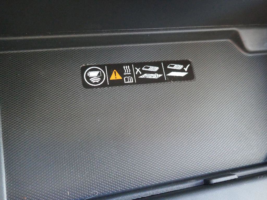 New 2026 Chevrolet Suburban High Country image 23