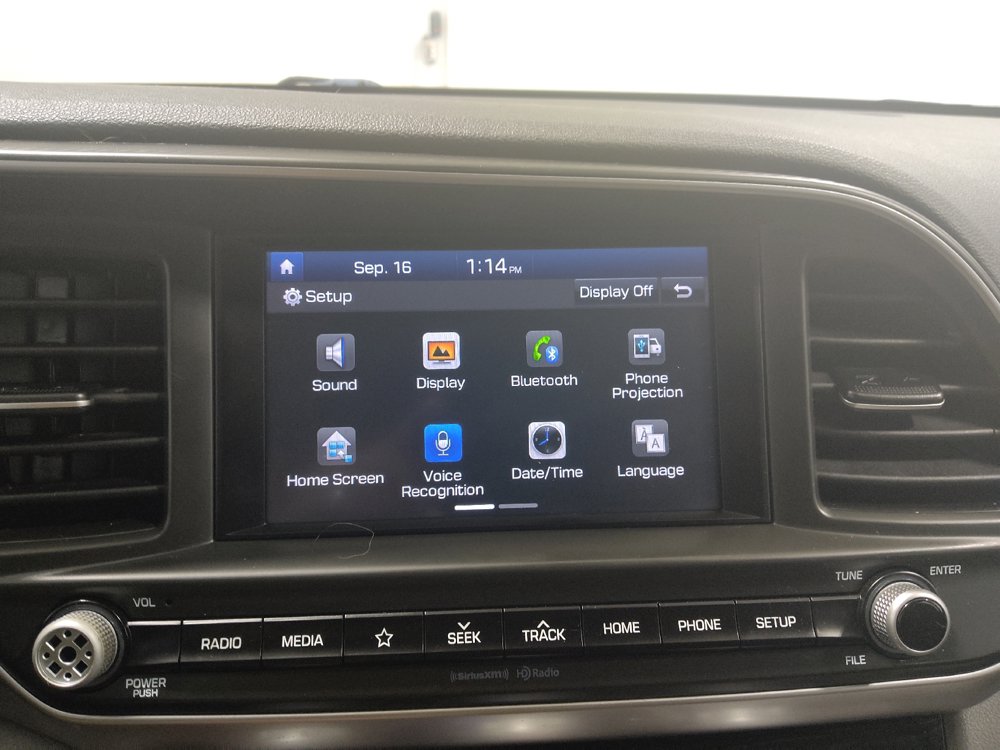 Used 2019 Hyundai Elantra SEL FWD image 25