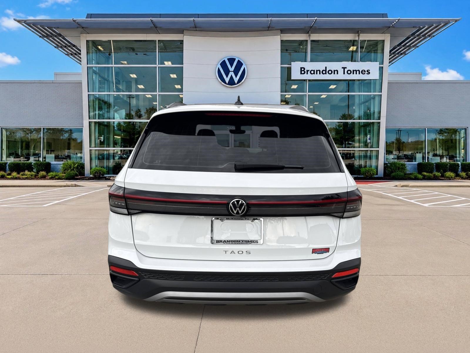 Certified 2026 Volkswagen Taos S FWD image 4
