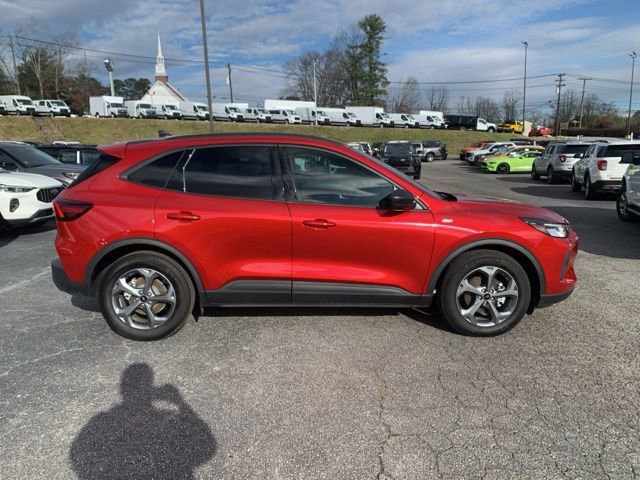 New 2025 Ford Escape ST-Line w/ Equipment Group 301A image 9