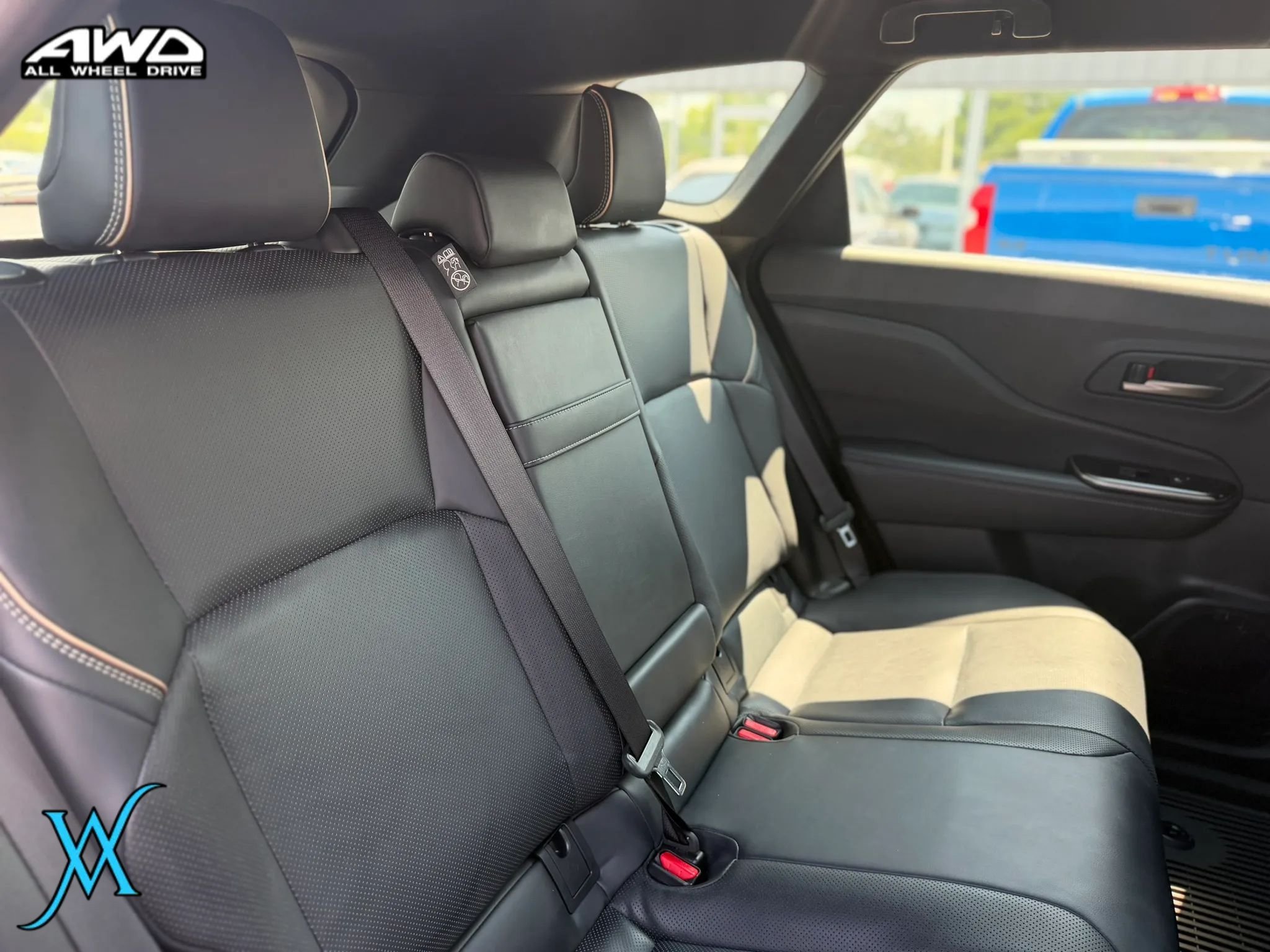 Used 2025 Toyota Crown Signia AWD/4WD image 20