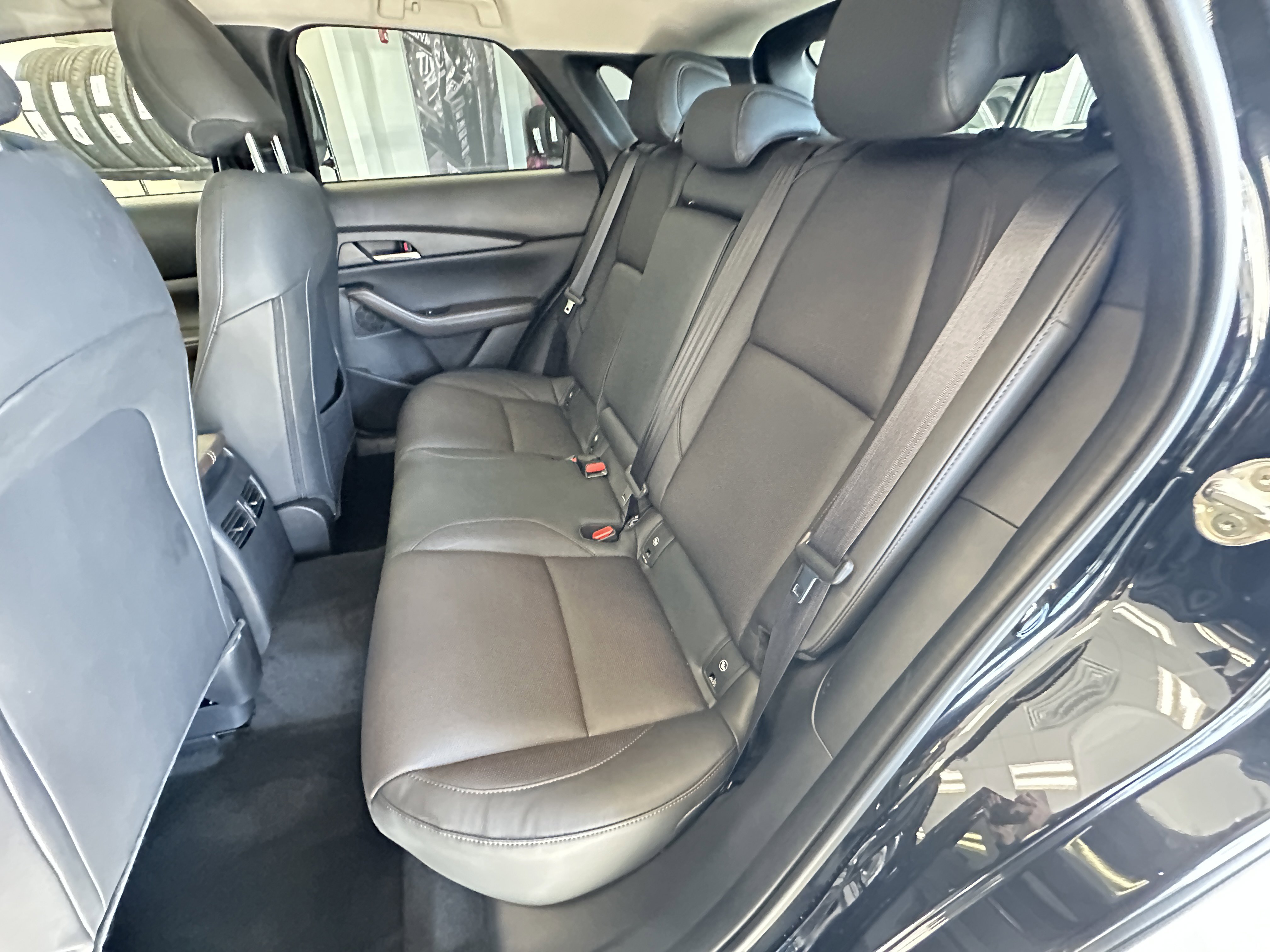 Certified 2025 MAZDA CX-30 AWD 2.5 S w/ Premium Package image 29