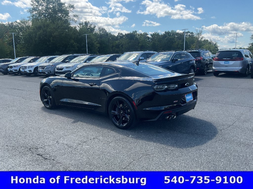 Used 2022 Chevrolet Camaro SS RWD image 4