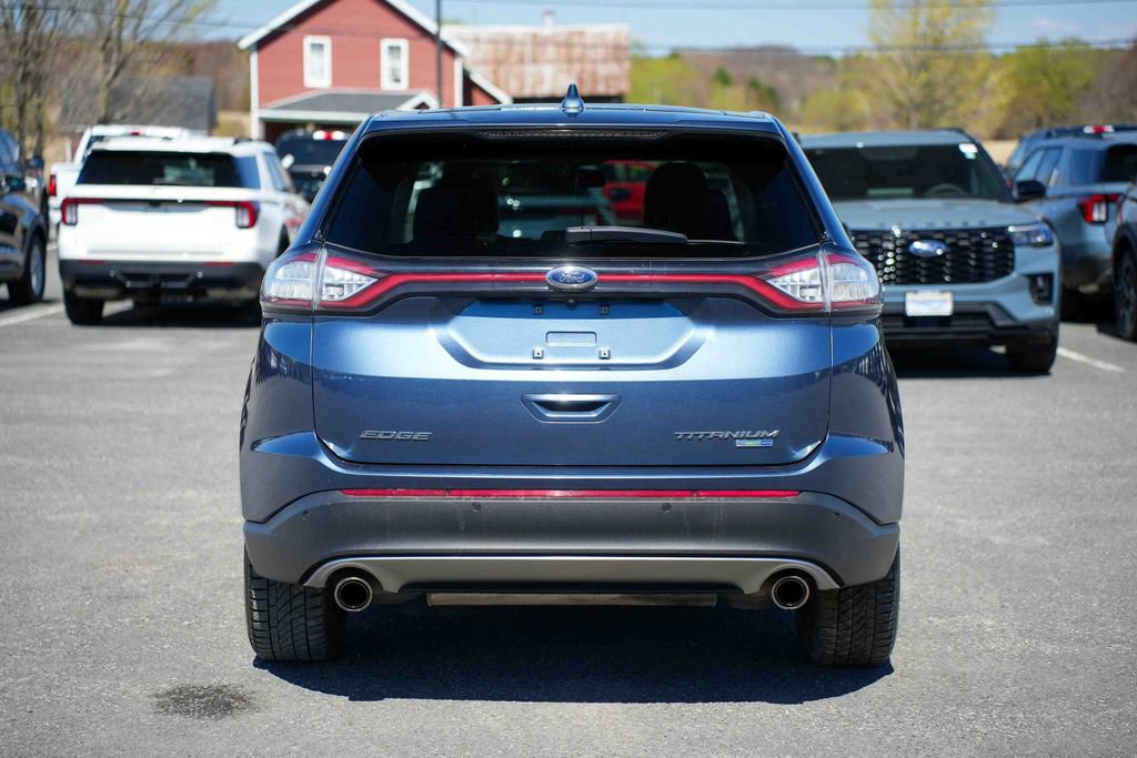 Used 2018 Ford Edge Titanium w/ Equipment Group 301A AWD/4WD image 6