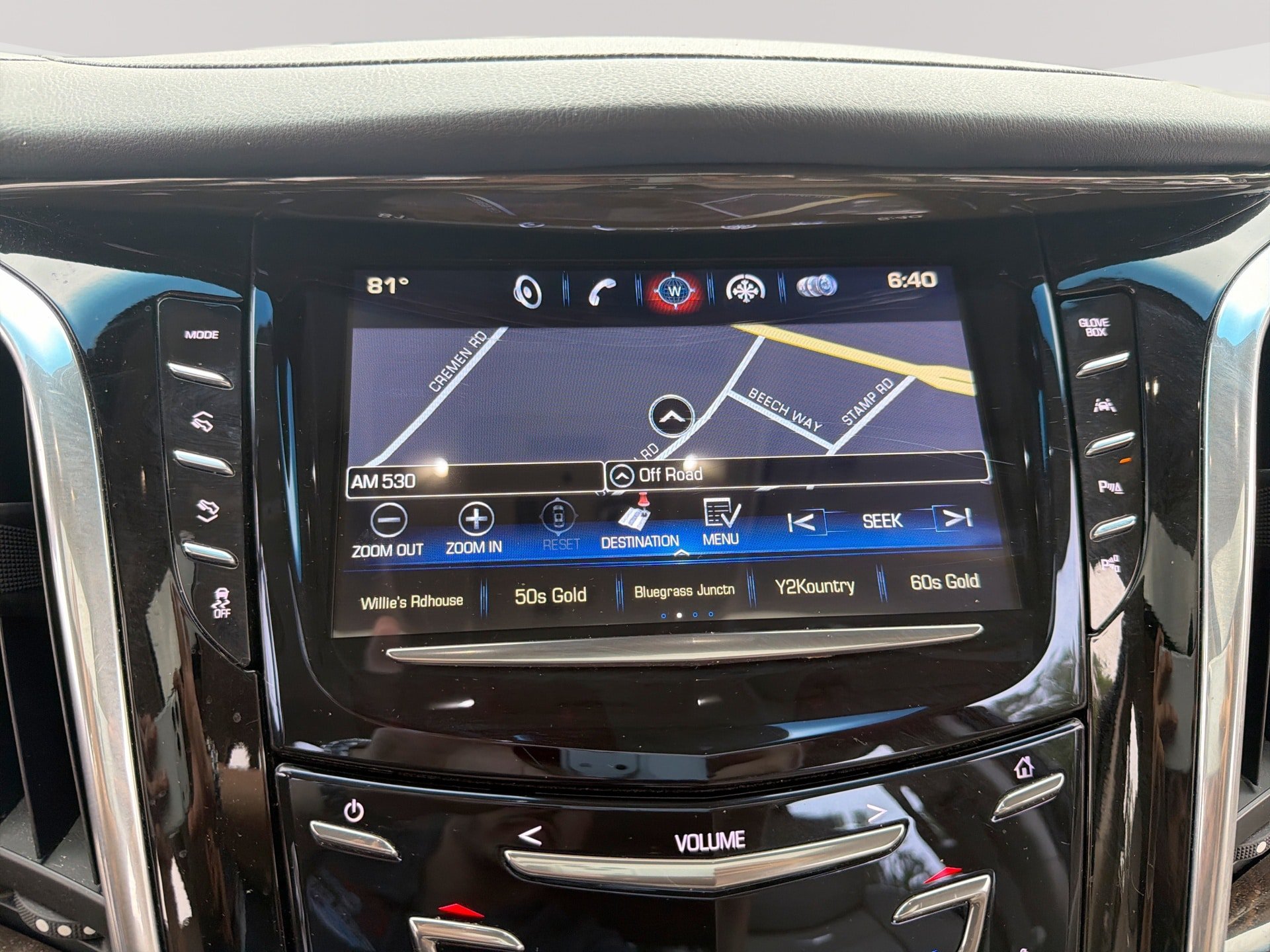 Used 2018 Cadillac Escalade Luxury RWD image 20